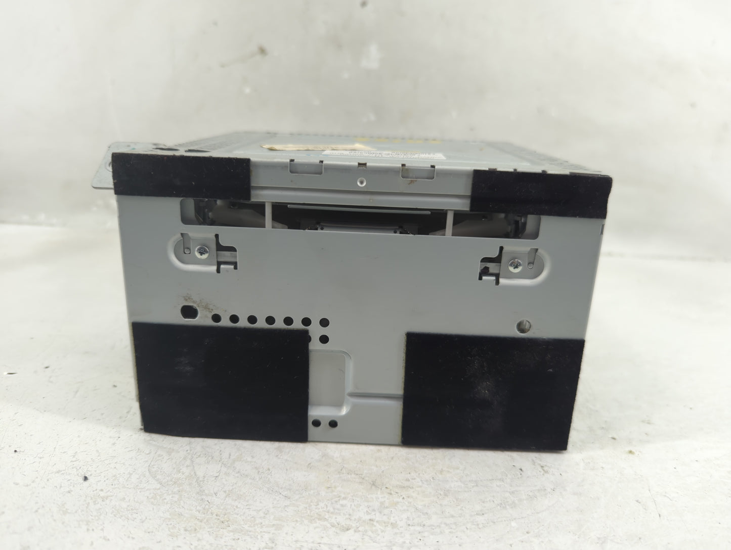 2010-2011 Ford Focus Radio AM FM Cd Player Receiver Replacement P/N:9S4T18C869DJ Fits Fits 2010 2011 OEM Used Auto Parts - O