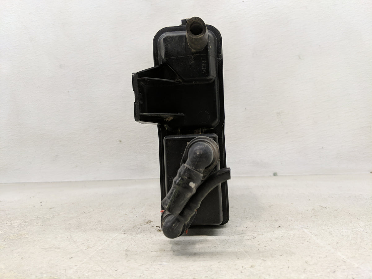 2010 Ford Focus Fuel Vapor Charcoal Canister 1356687 - Oemusedautoparts1.com