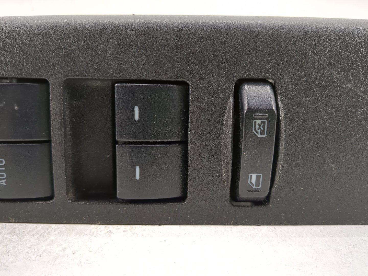 2008-2011 Ford Focus Master Power Window Switch Replacement Driver Side Left P/N:8L8T-14540-ACW Fits Fits 2008 2009 2010 201