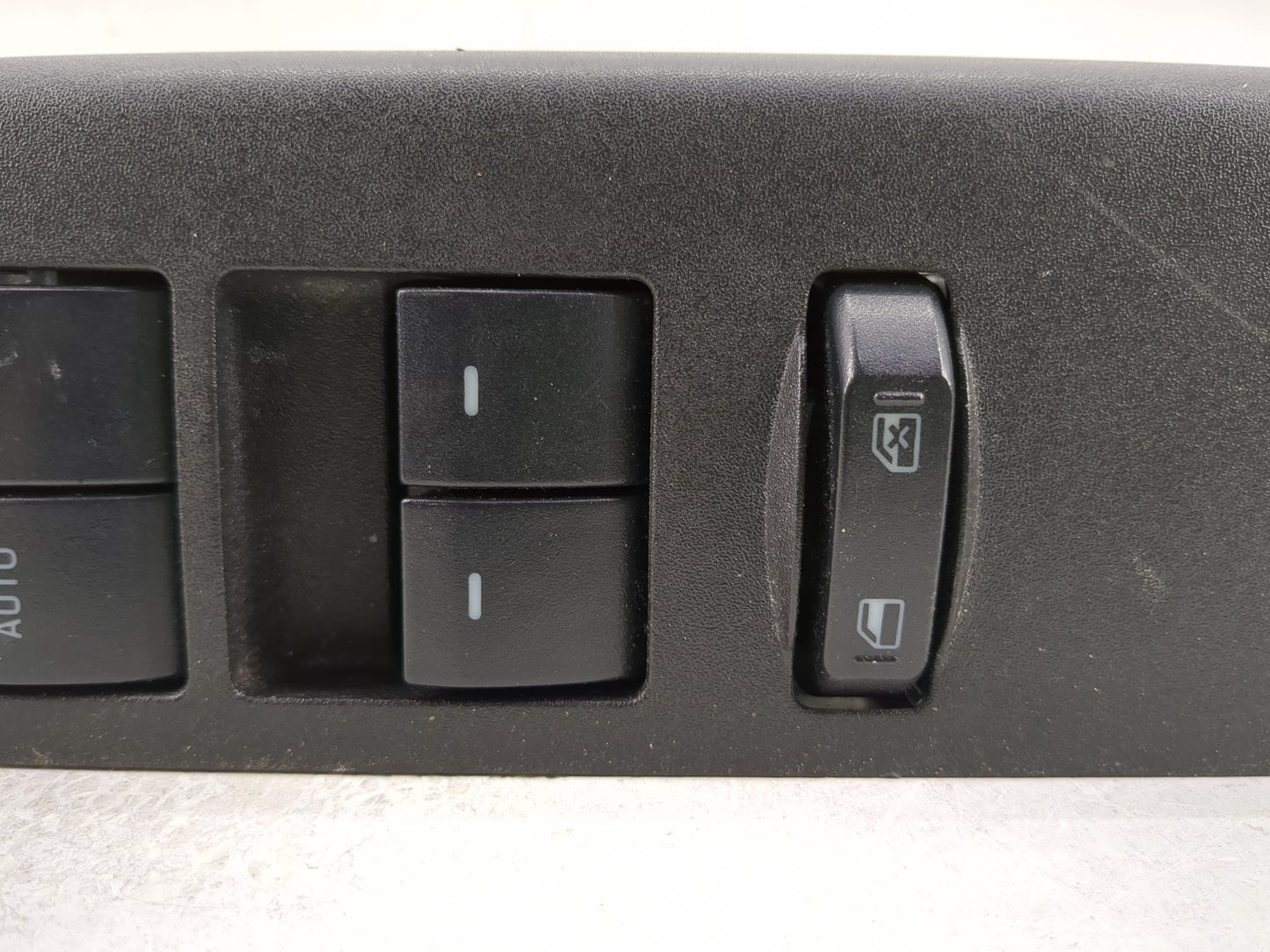 2008-2011 Ford Focus Master Power Window Switch Replacement Driver Side Left P/N:8L8T-14540-ACW Fits Fits 2008 2009 2010 201