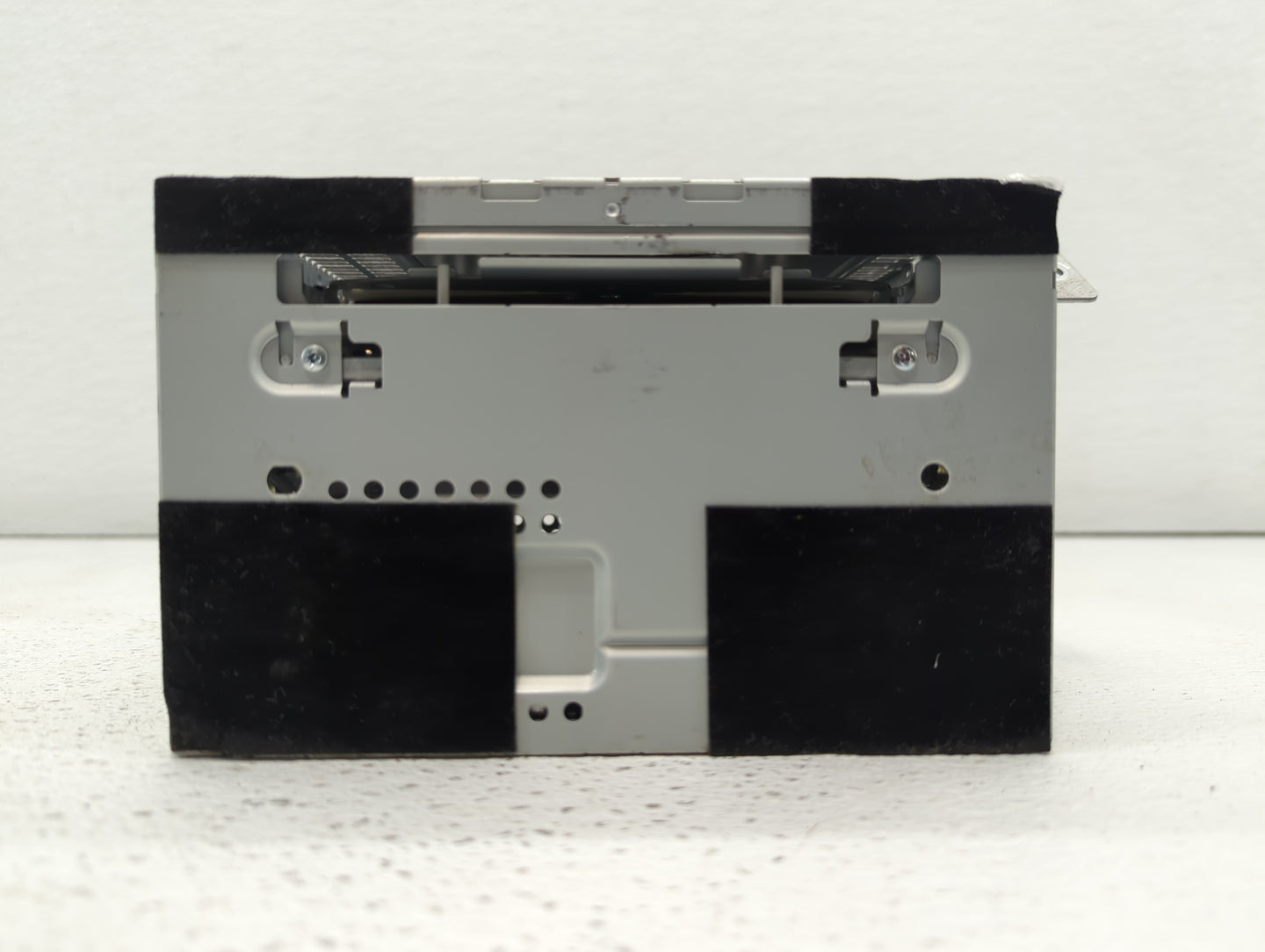 2010-2011 Ford Focus Radio AM FM Cd Player Receiver Replacement P/N:AS4T-18D822-AA 9S4T-19C869-BJ Fits Fits 2010 2011 OEM Us