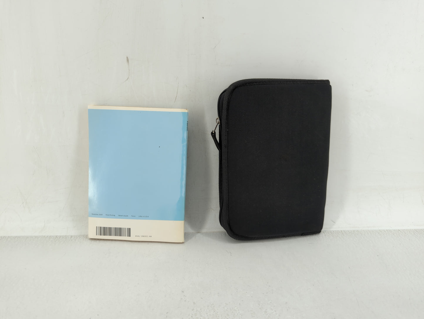 2010 Ford Focus Owners Manual Book Guide OEM Used Auto Parts - Oemusedautoparts1.com