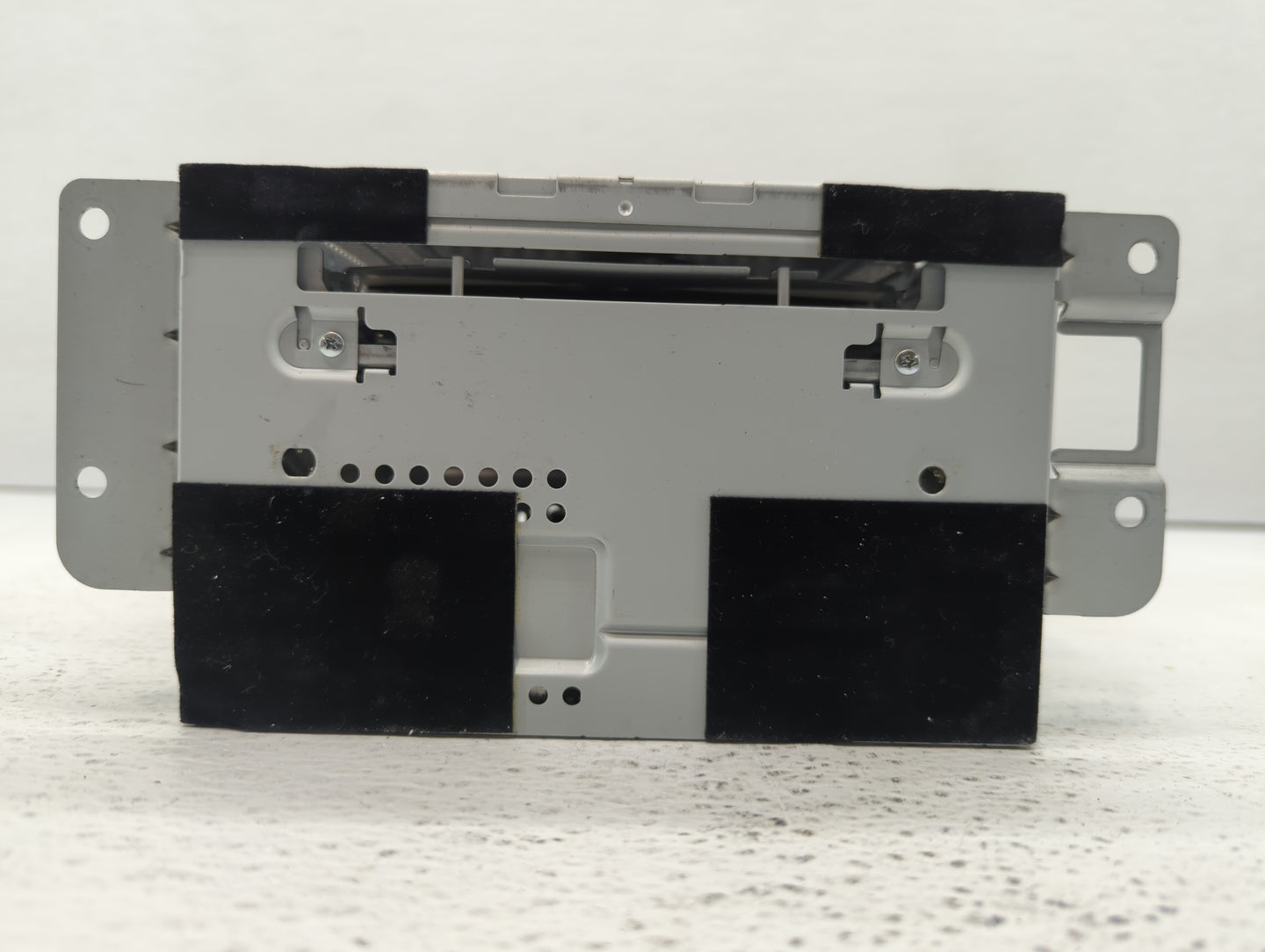 2010-2011 Ford Focus Radio AM FM Cd Player Receiver Replacement P/N:9S4T-19C157-BD 9S4T-19C157-AH Fits Fits 2010 2011 OEM Us