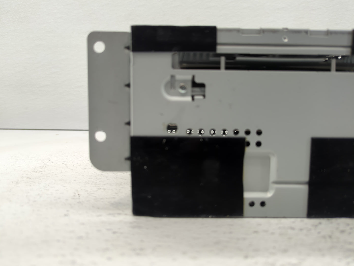 2010-2011 Ford Focus Radio AM FM Cd Player Receiver Replacement P/N:9S4T-19C157-BD 9S4T-19C157-AH Fits Fits 2010 2011 OEM Us