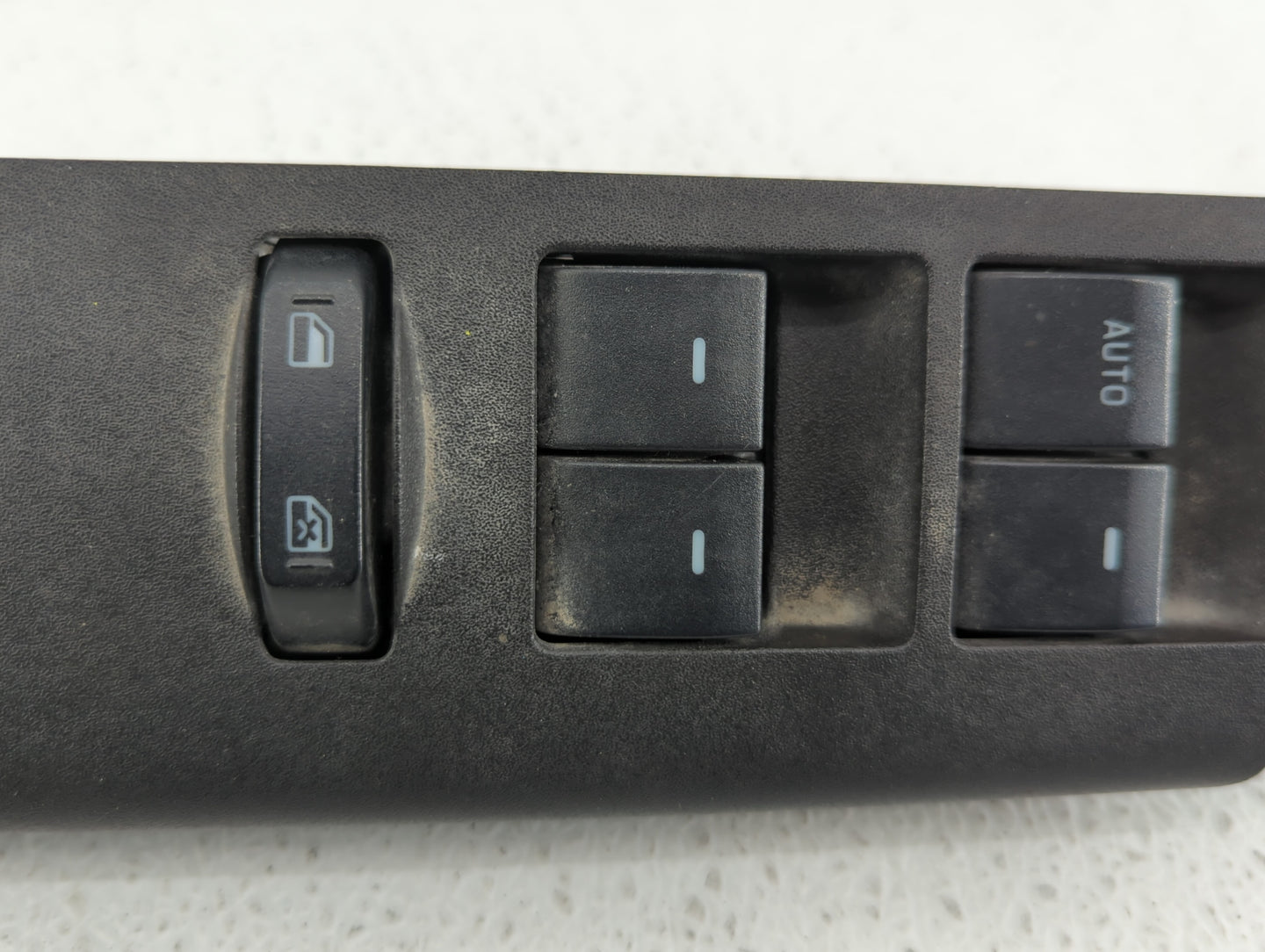 2008-2011 Ford Focus Master Power Window Switch Replacement Driver Side Left P/N:8L8T-14540-ABW 8L8T-14540-ACW Fits OEM Used