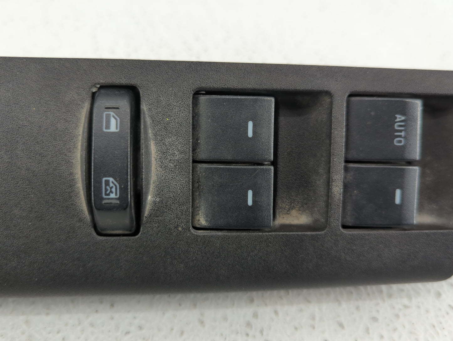 2008-2011 Ford Focus Master Power Window Switch Replacement Driver Side Left P/N:8L8T-14540-ABW 8L8T-14540-ACW Fits OEM Used