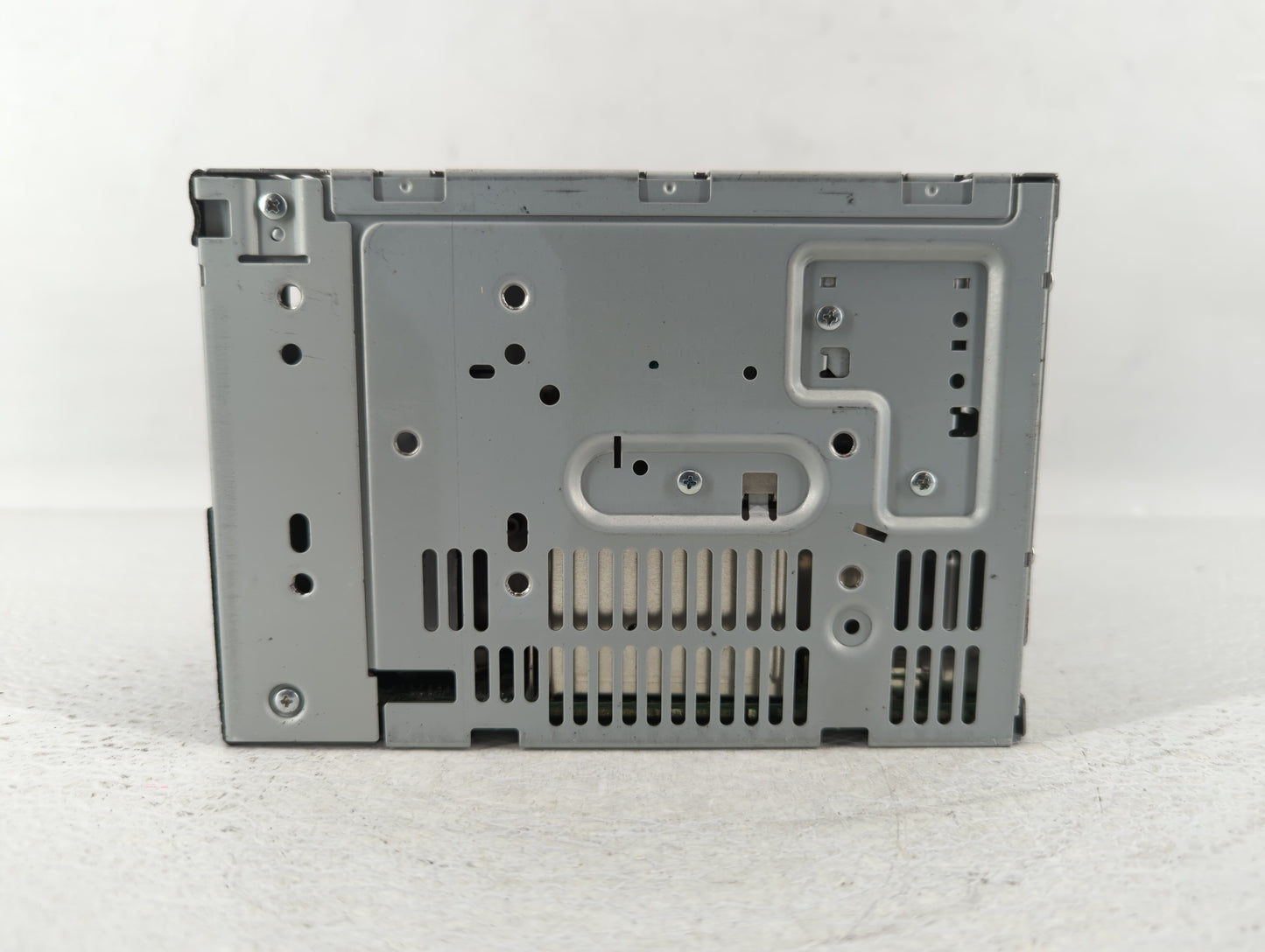 2009-2011 Ford Focus Radio AM FM Cd Player Receiver Replacement P/N:9S4T-19C157-AE Fits Fits 2009 2010 2011 OEM Used Auto Pa
