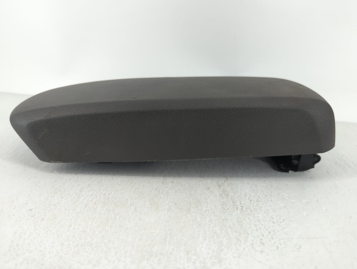 2010 Ford Focus Center Console Armrest Cover Lid Black 625522 - Oemusedautoparts1.com