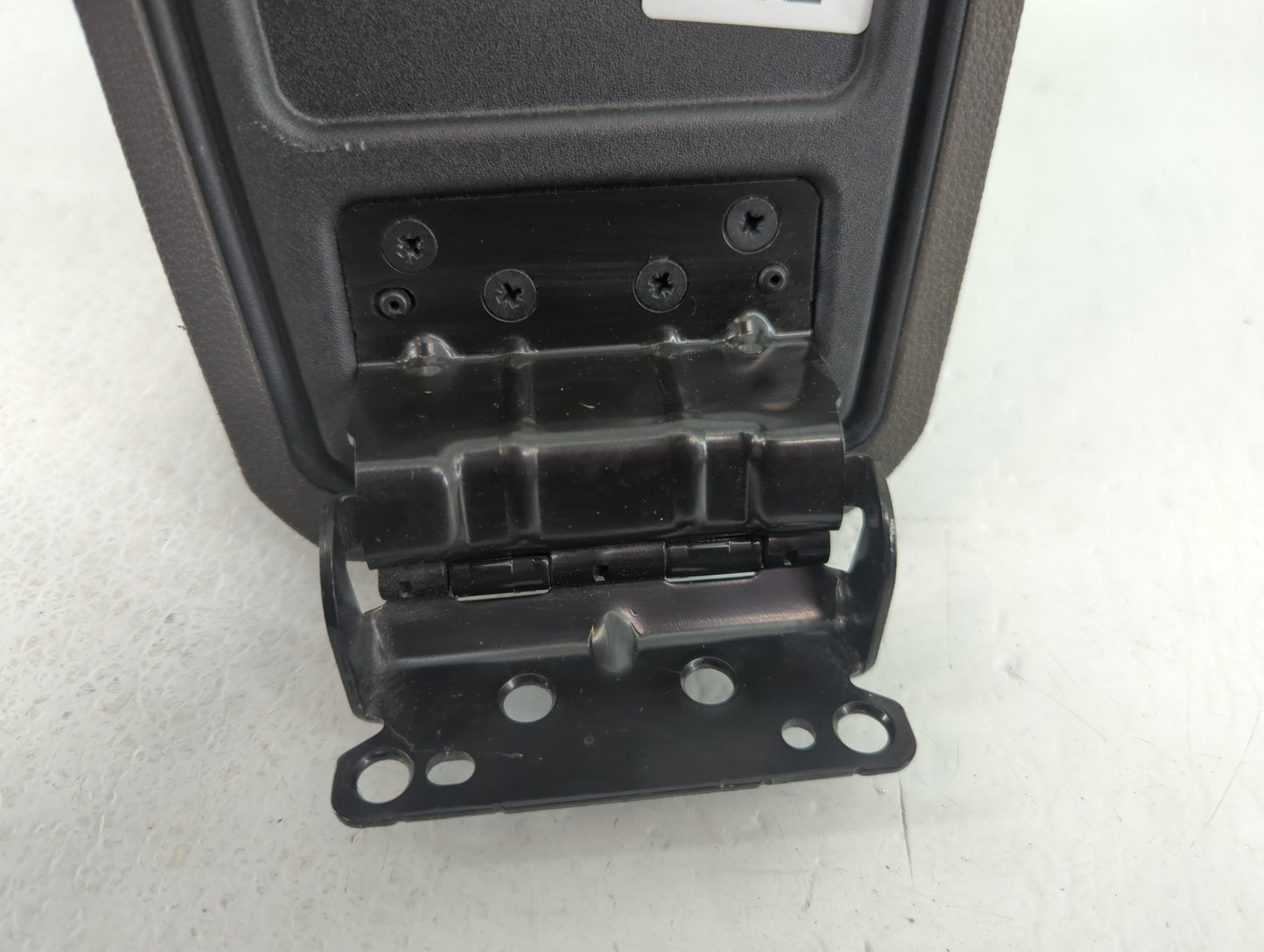 2010 Ford Focus Center Console Armrest Cover Lid Black - Oemusedautoparts1.com