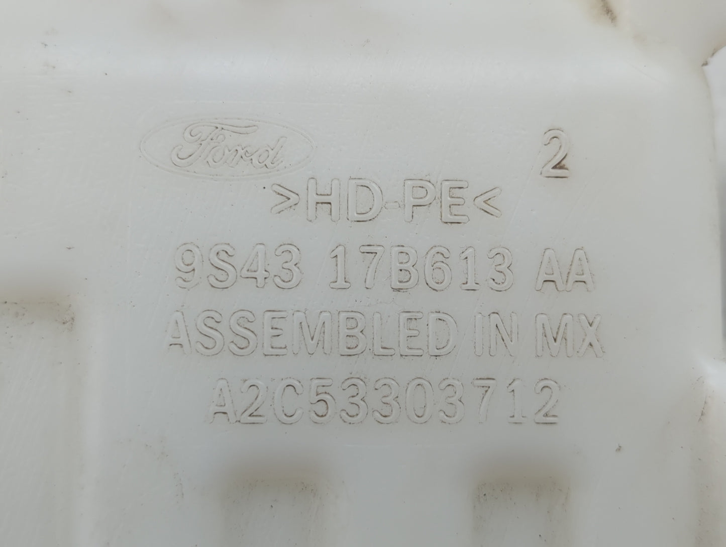 2008-2011 Ford Focus Windshield Washer Fluid Reservoir Bottle Oem - Oemusedautoparts1.com