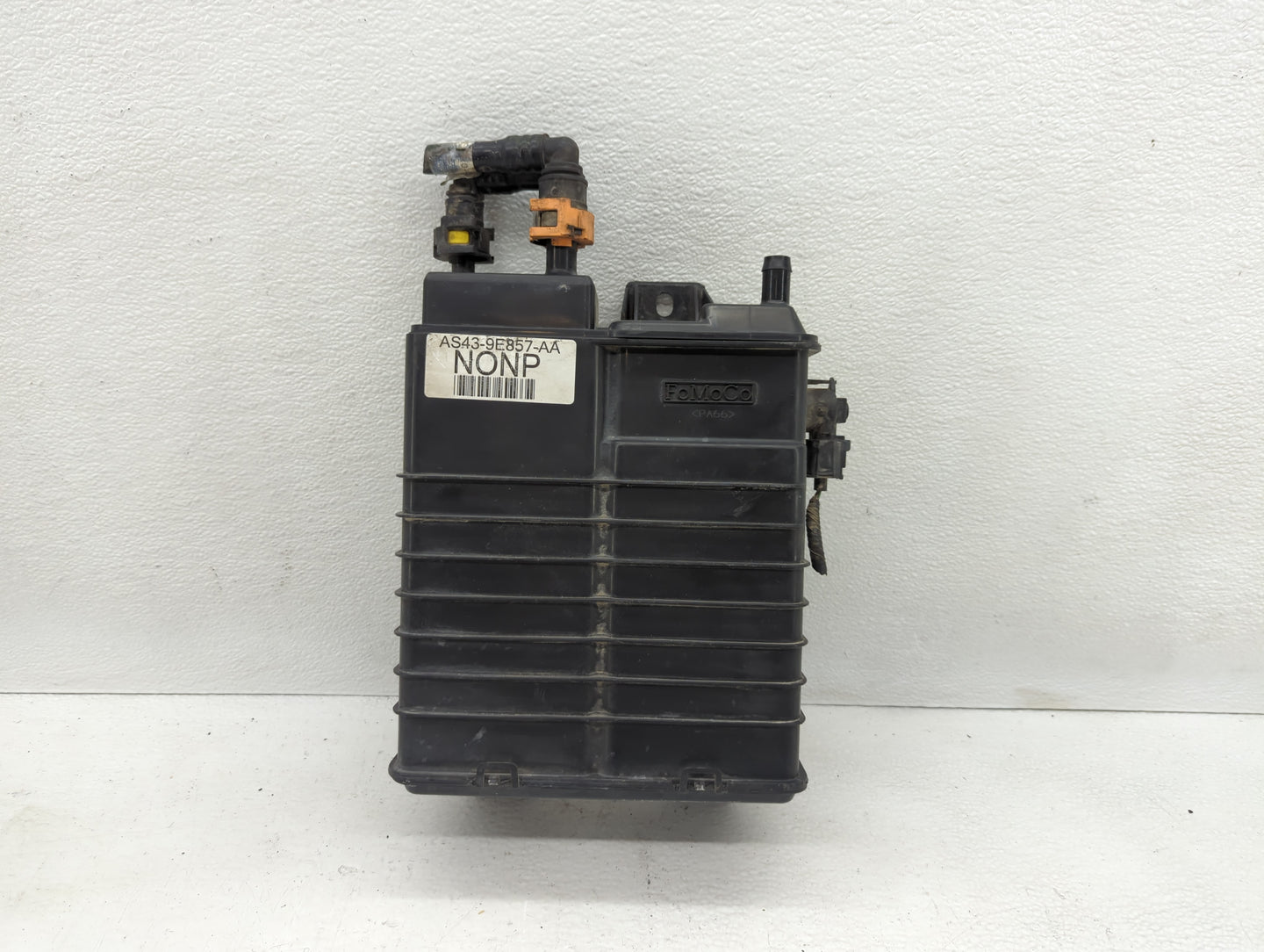 2010 Ford Focus Fuel Vapor Charcoal Canister - Oemusedautoparts1.com