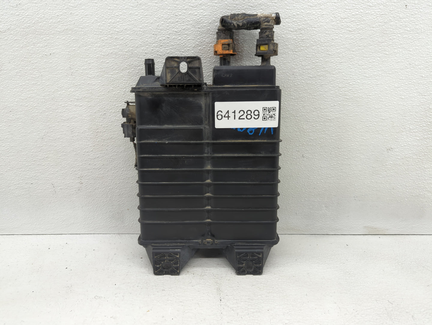 2010 Ford Focus Fuel Vapor Charcoal Canister 641289 - Oemusedautoparts1.com