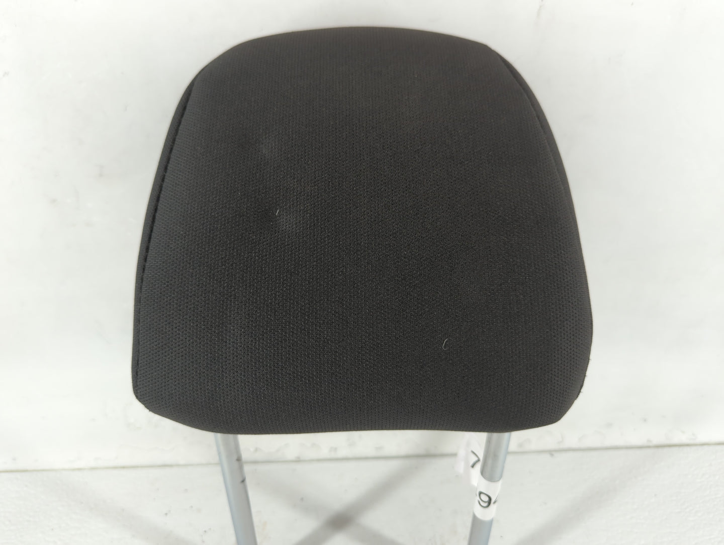 2008-2010 Ford Focus Headrest Head Rest Front Driver Passenger Seat Fits Fits 2008 2009 2010 OEM Used Auto Parts - Oemusedau