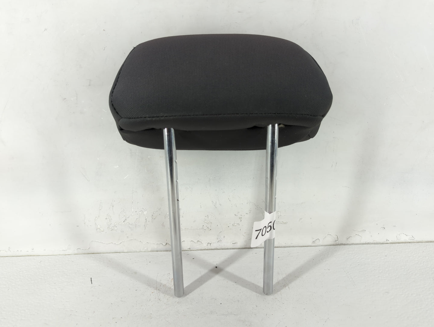 2008-2010 Ford Focus Headrest Head Rest Front Driver Passenger Seat Fits Fits 2008 2009 2010 OEM Used Auto Parts - Oemusedau
