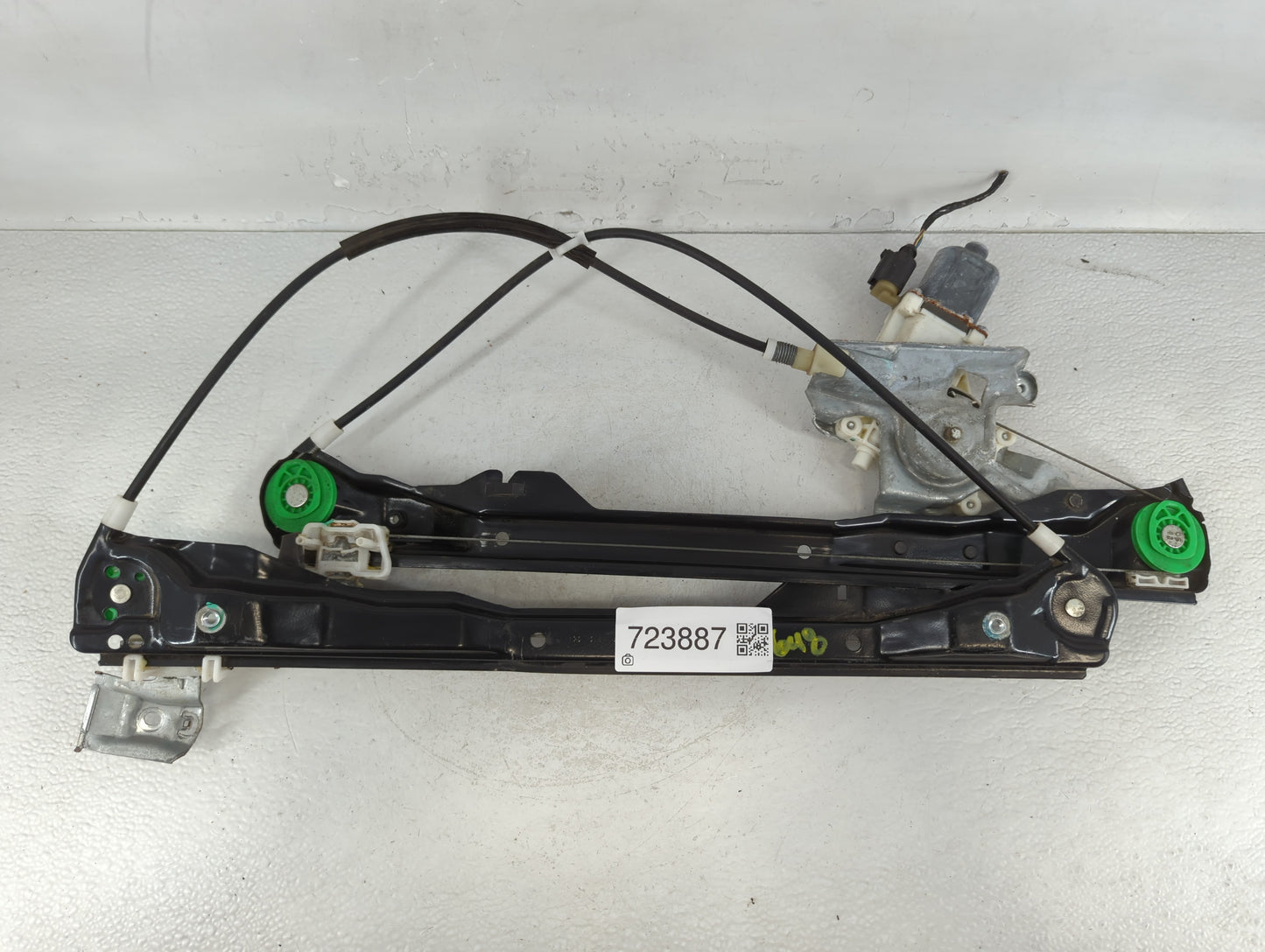 2008-2011 Ford Focus Driver Left Front Window Regulator - Oemusedautoparts1.com