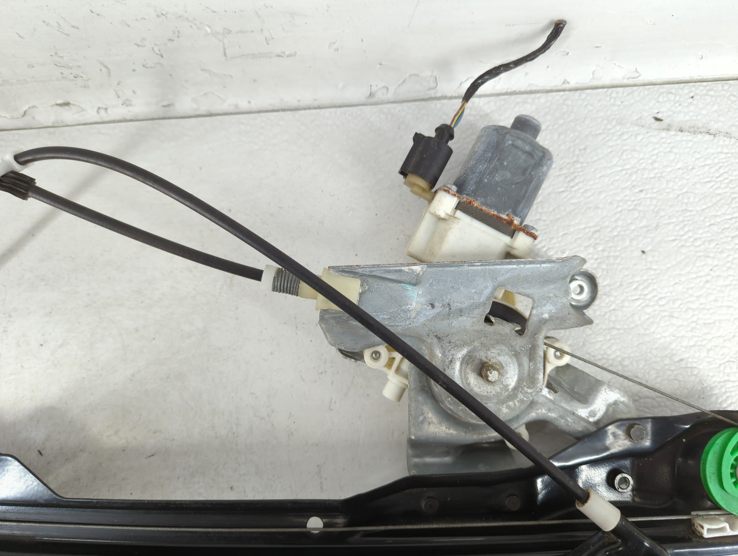 2008-2011 Ford Focus Driver Left Front Window Regulator - Oemusedautoparts1.com