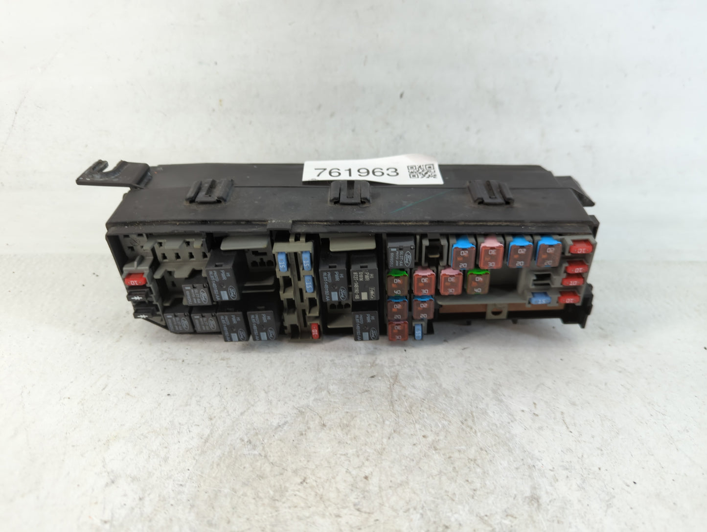 2008-2011 Ford Focus Fusebox Fuse Box Panel Relay Module P/N:3B01A0101 Fits Fits 2008 2009 2010 2011 OEM Used Auto Parts - O