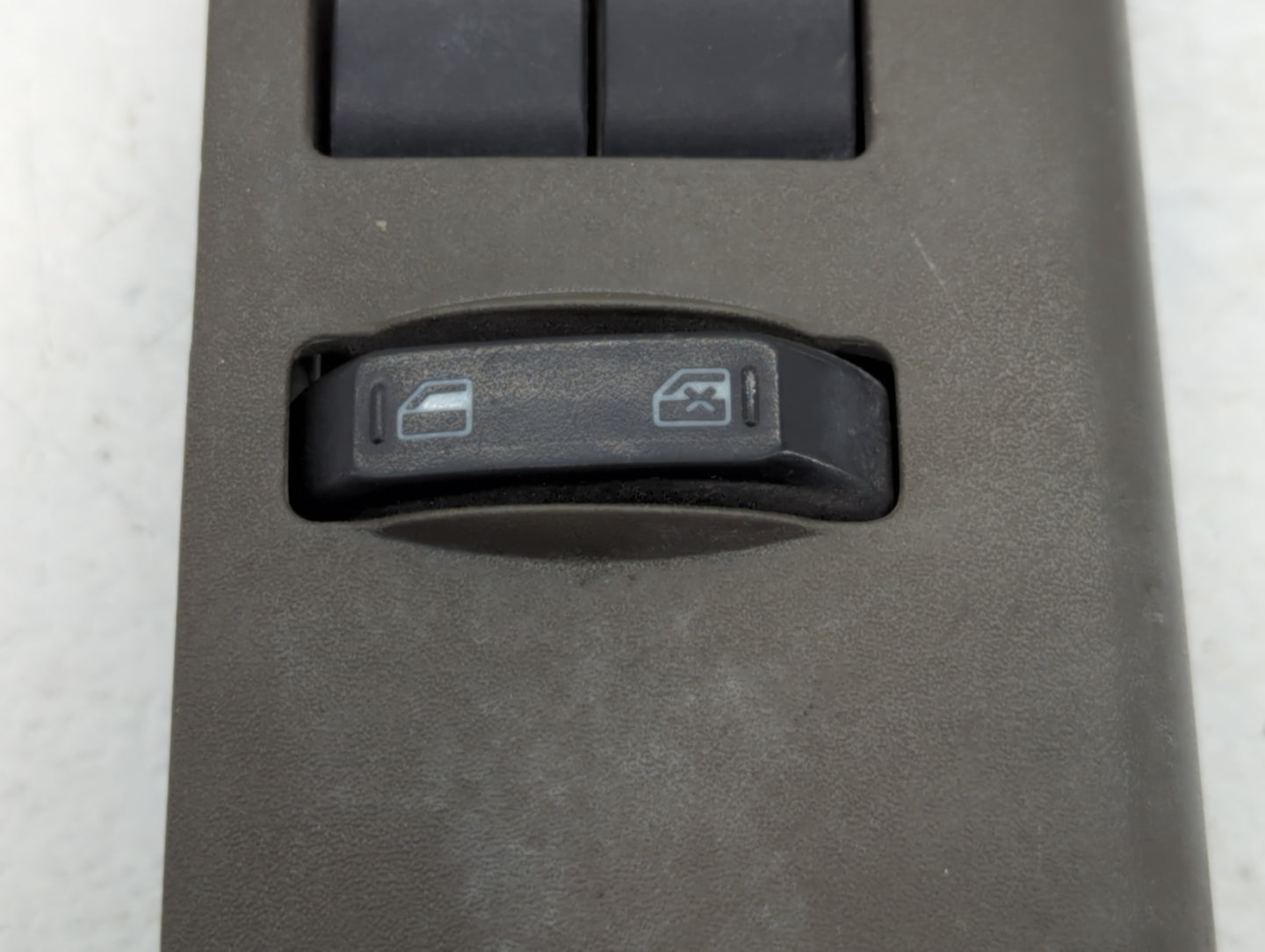 2008-2011 Ford Focus Master Power Window Switch Replacement Driver Side Left P/N:8S435423879 Fits Fits 2008 2009 2010 2011 2