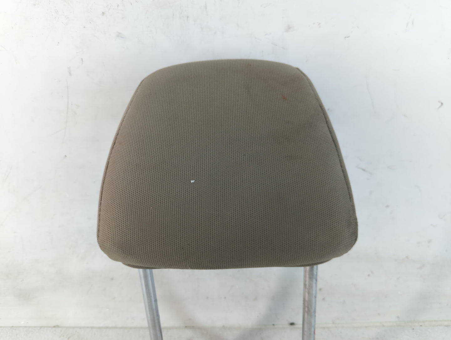 2008-2010 Ford Focus Headrest Head Rest Front Driver Passenger Seat Fits Fits 2008 2009 2010 OEM Used Auto Parts - Oemusedau