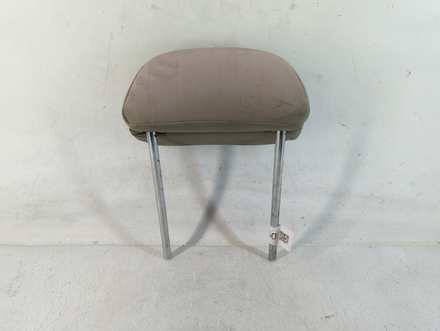 2008-2010 Ford Focus Headrest Head Rest Front Driver Passenger Seat Fits Fits 2008 2009 2010 OEM Used Auto Parts - Oemusedau