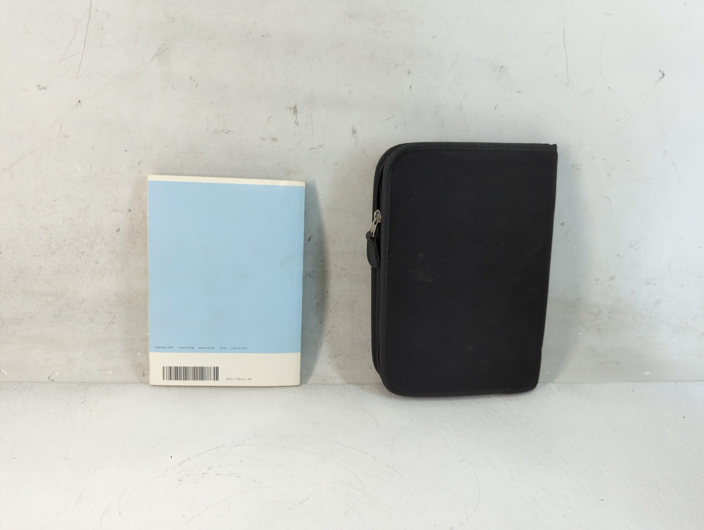 2010 Ford Focus Owners Manual Book Guide P/N:AS4J 19A321 AA OEM Used Auto Parts - Oemusedautoparts1.com