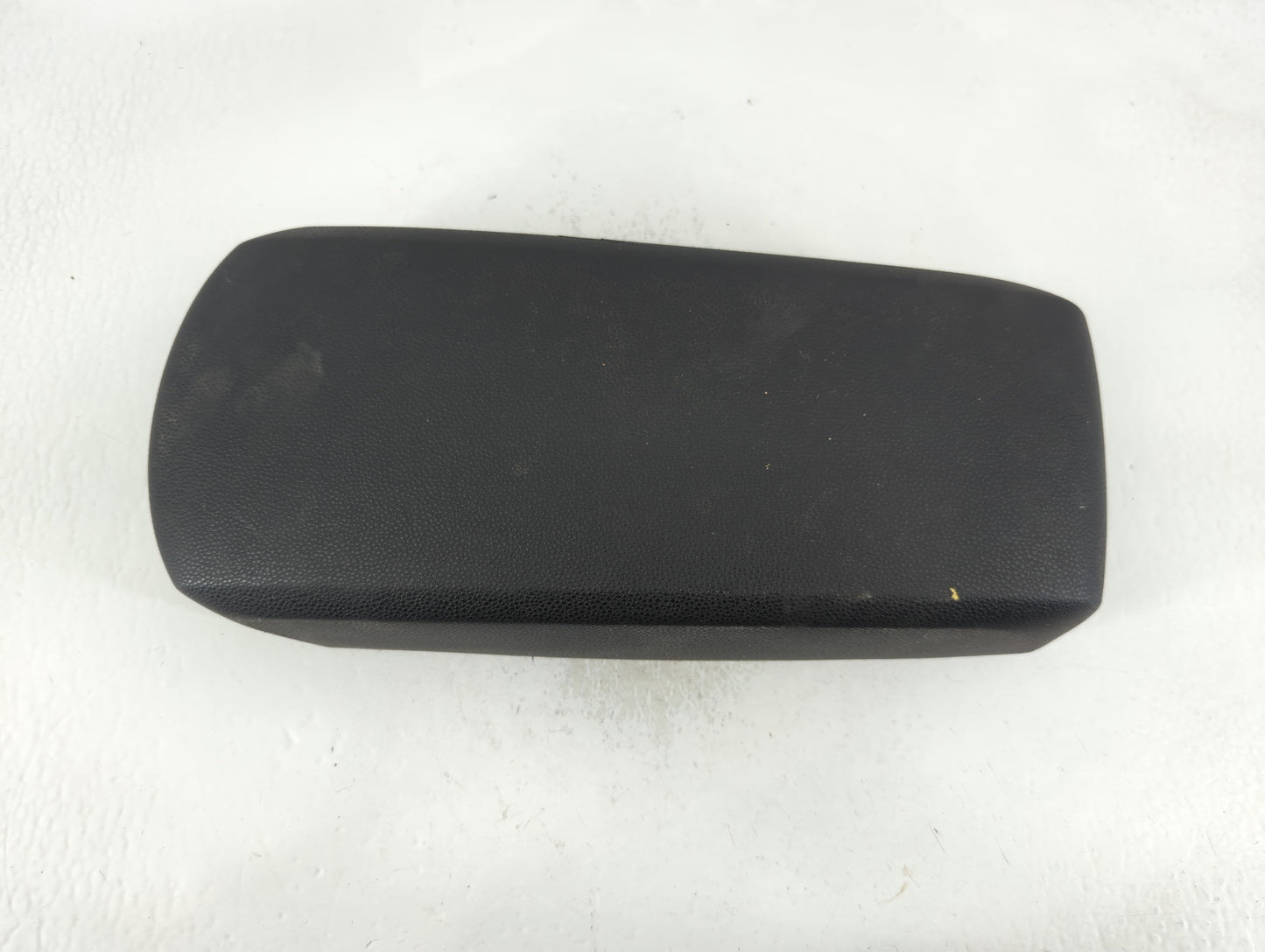 2010 Ford Focus Center Console Armrest Cover Lid P/N:KF3043A201 265 09 Fits OEM Used Auto Parts - Oemusedautoparts1.com