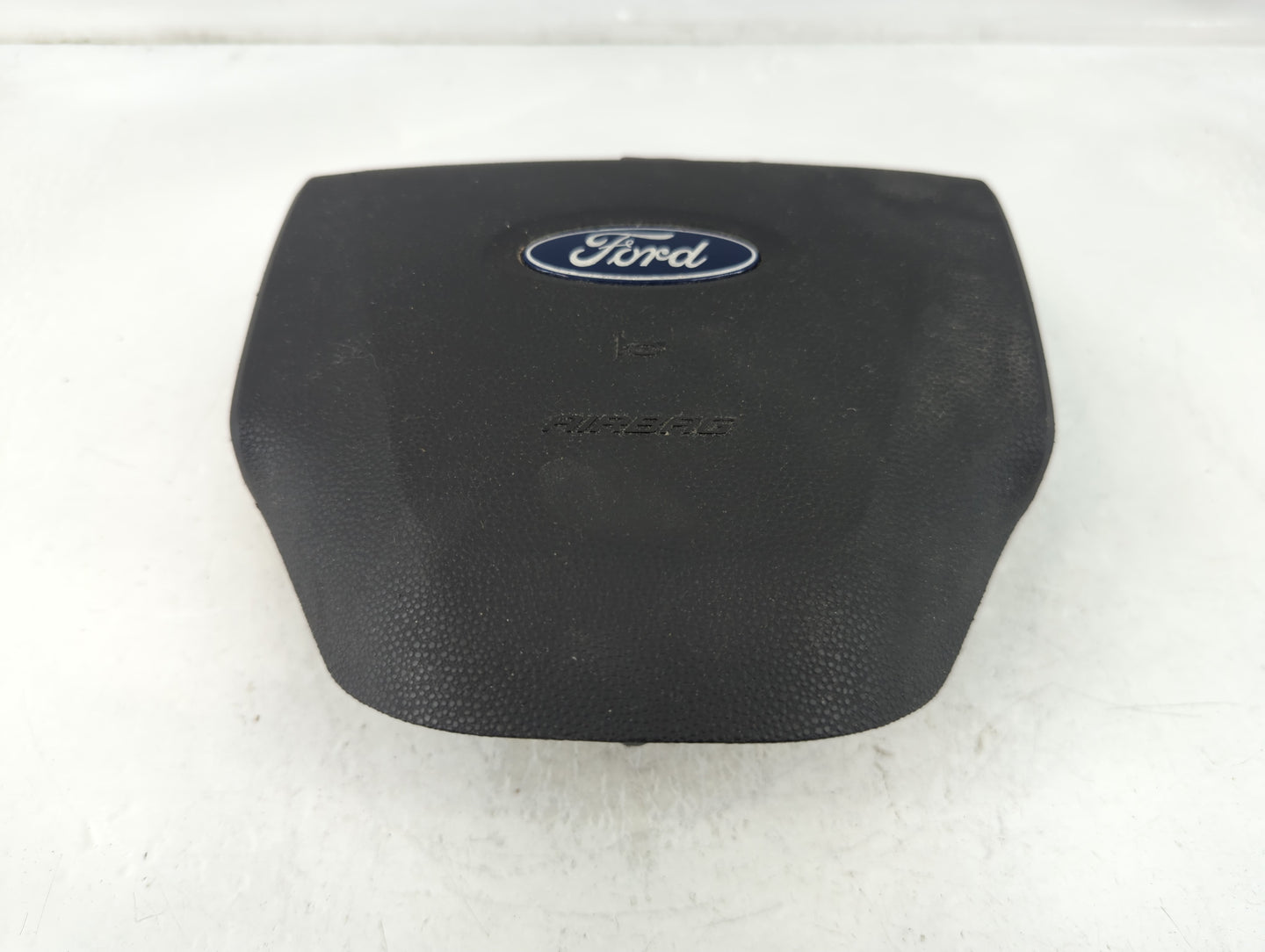 2008-2011 Ford Focus Air Bag Driver Left Steering Wheel Mounted Fits Fits 2008 2009 2010 2011 OEM Used Auto Parts - Oemuseda