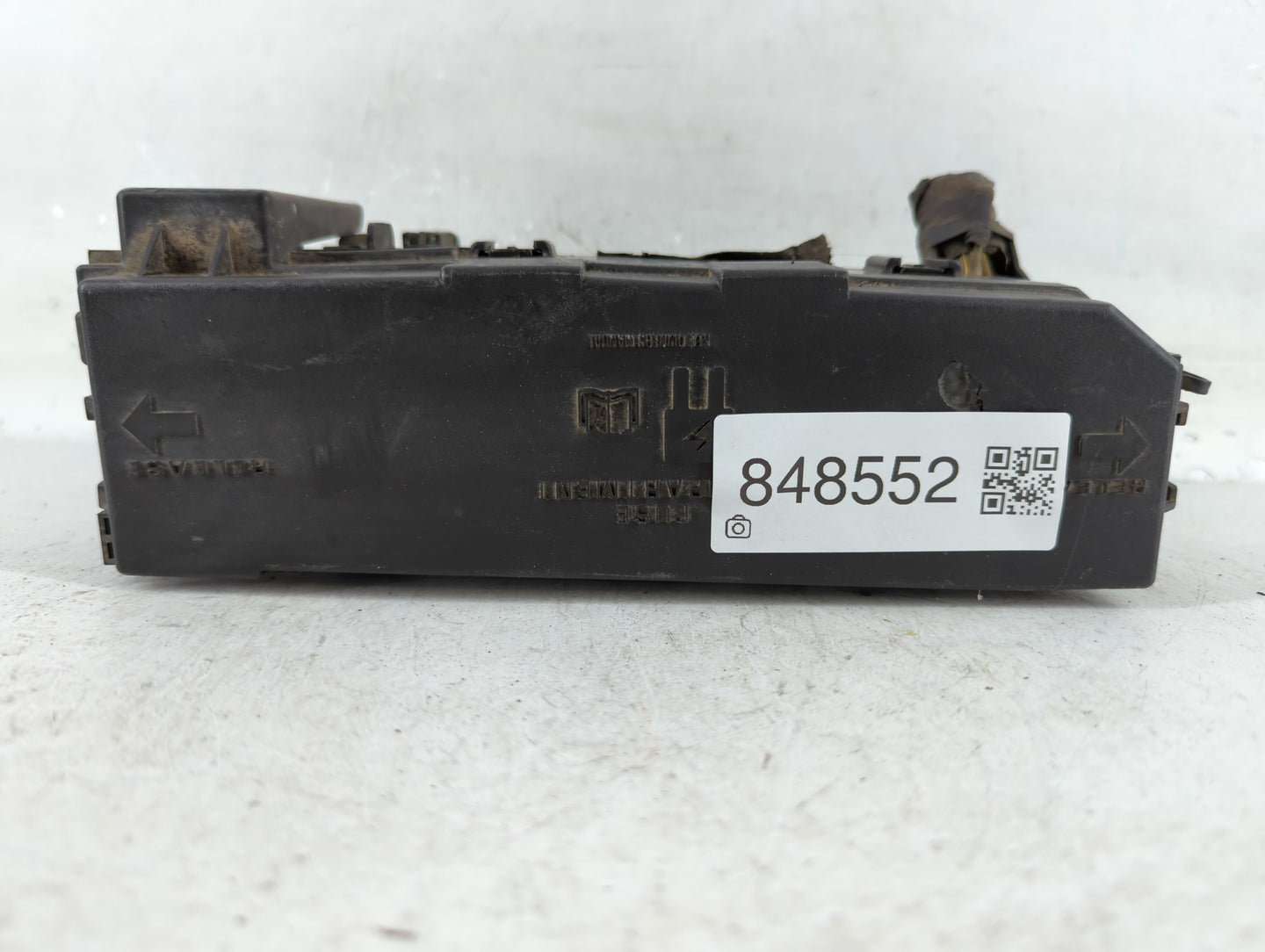 2008-2011 Ford Focus Fusebox Fuse Box Panel Relay Module P/N:8S4T-14A003AC Fits Fits 2008 2009 2010 2011 OEM Used Auto Parts