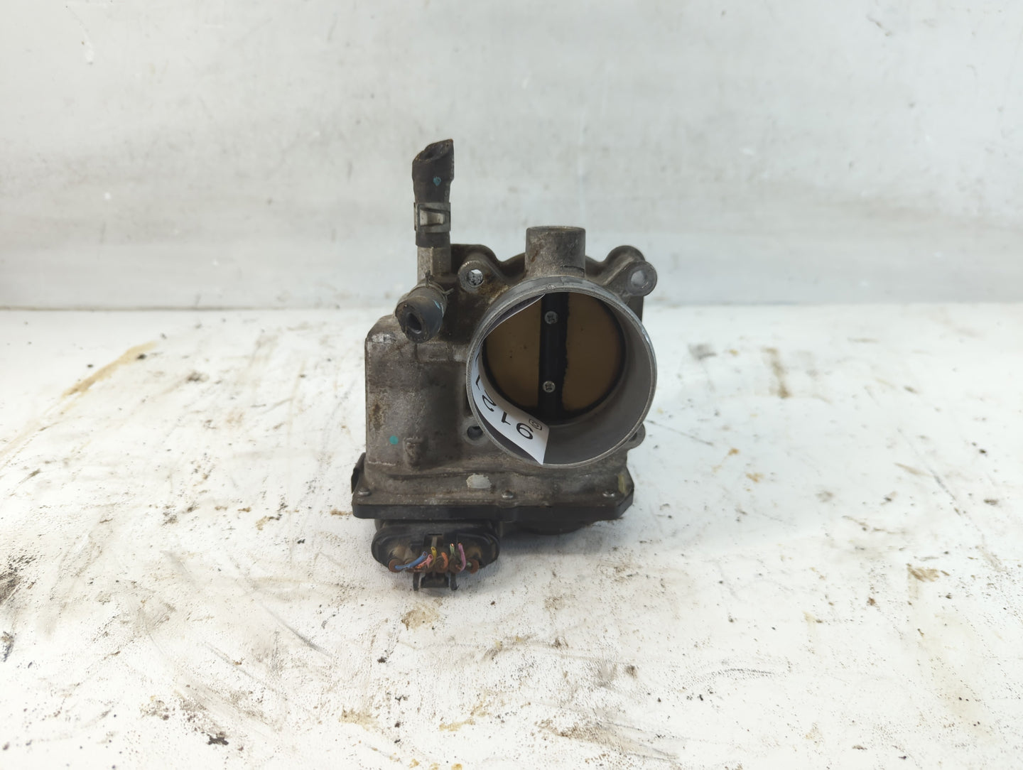 2008-2011 Ford Focus Throttle Body P/N:ET-A60-02 A Fits Fits 2008 2009 2010 2011 2012 2013 OEM Used Auto Parts - Oemusedauto