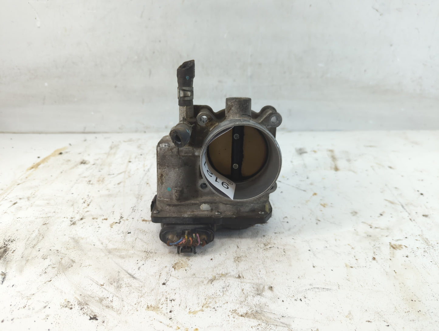 2008-2011 Ford Focus Throttle Body P/N:ET-A60-02 A Fits Fits 2008 2009 2010 2011 2012 2013 OEM Used Auto Parts - Oemusedauto