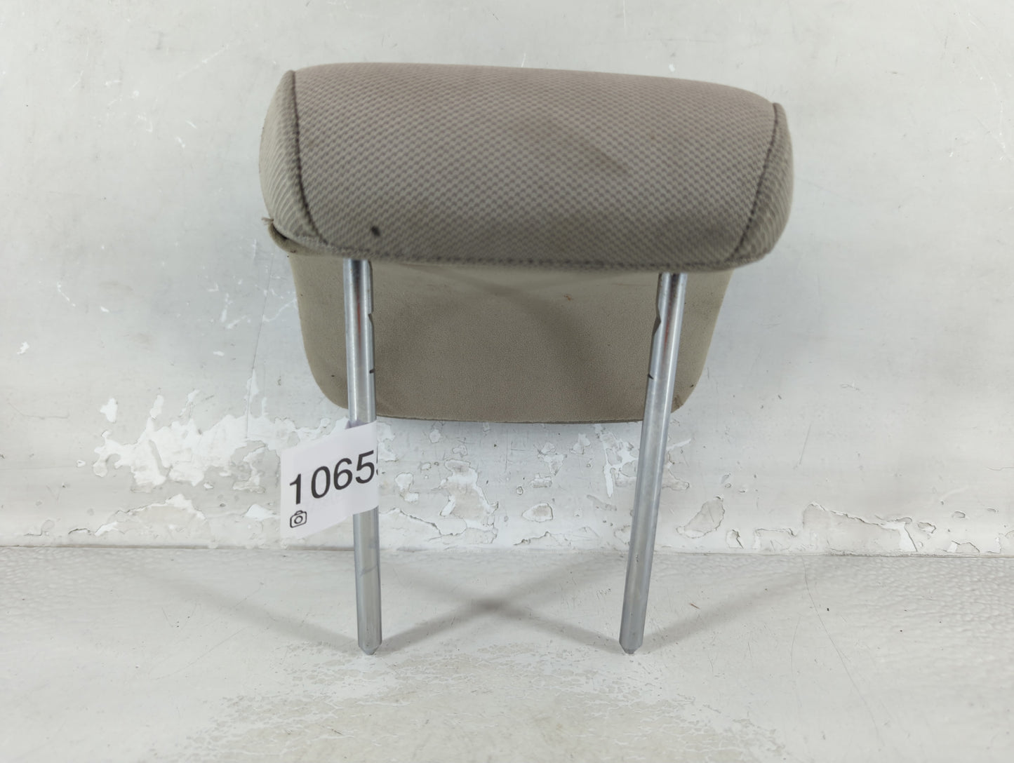 2010 Ford Fusion Headrest Head Rest Front Driver Passenger Seat Fits OEM Used Auto Parts - Oemusedautoparts1.com