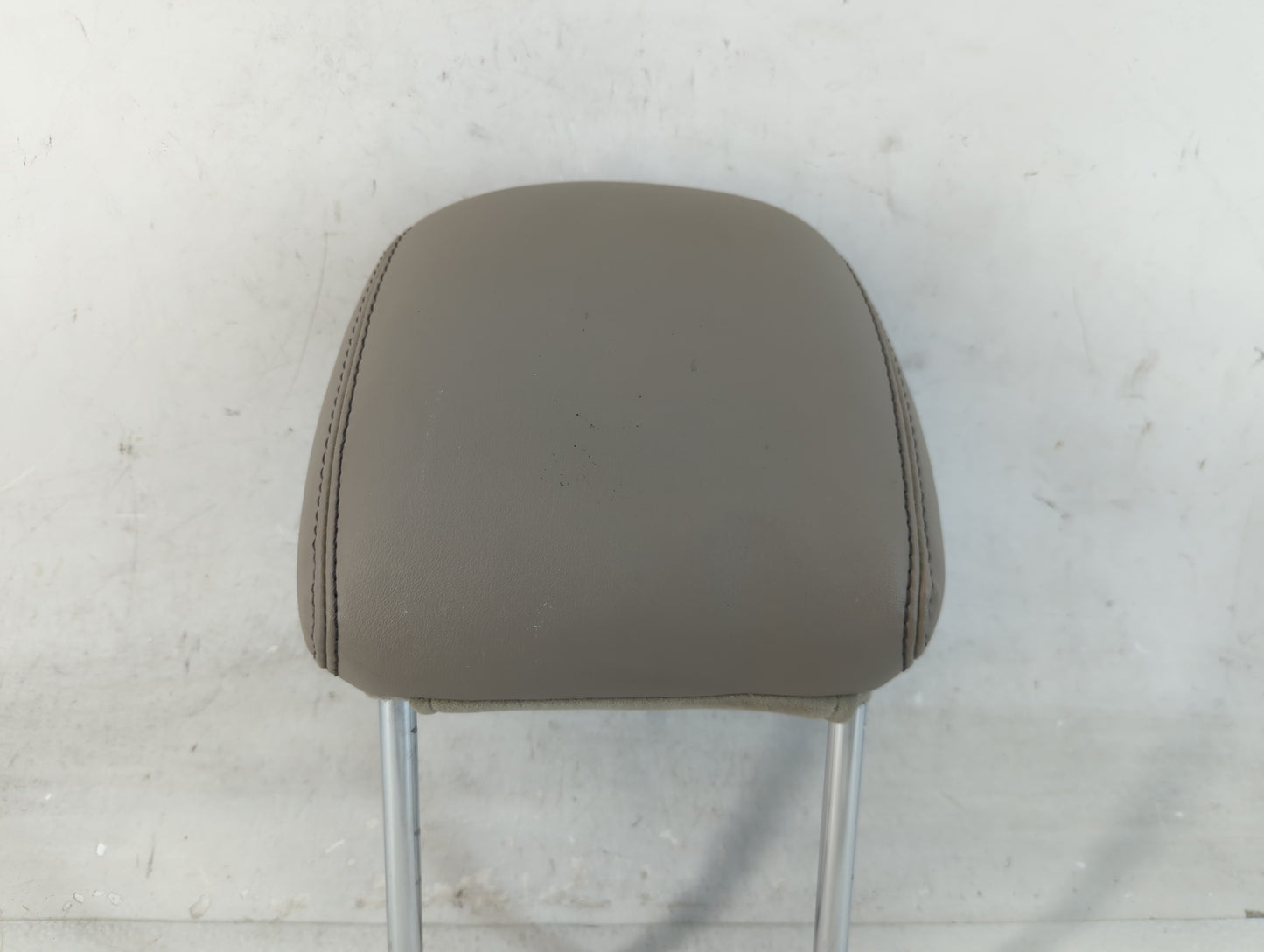 2010 Ford Fusion Headrest Head Rest Front Driver Passenger Seat Fits OEM Used Auto Parts - Oemusedautoparts1.com