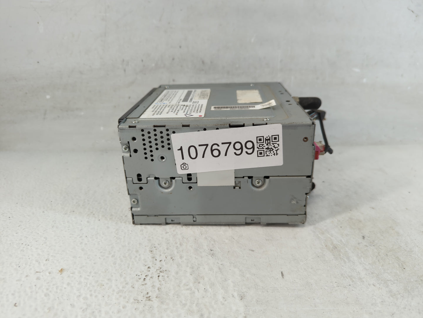2010 Ford Fusion Radio AM FM Cd Player Receiver Replacement Fits OEM Used Auto Parts - Oemusedautoparts1.com