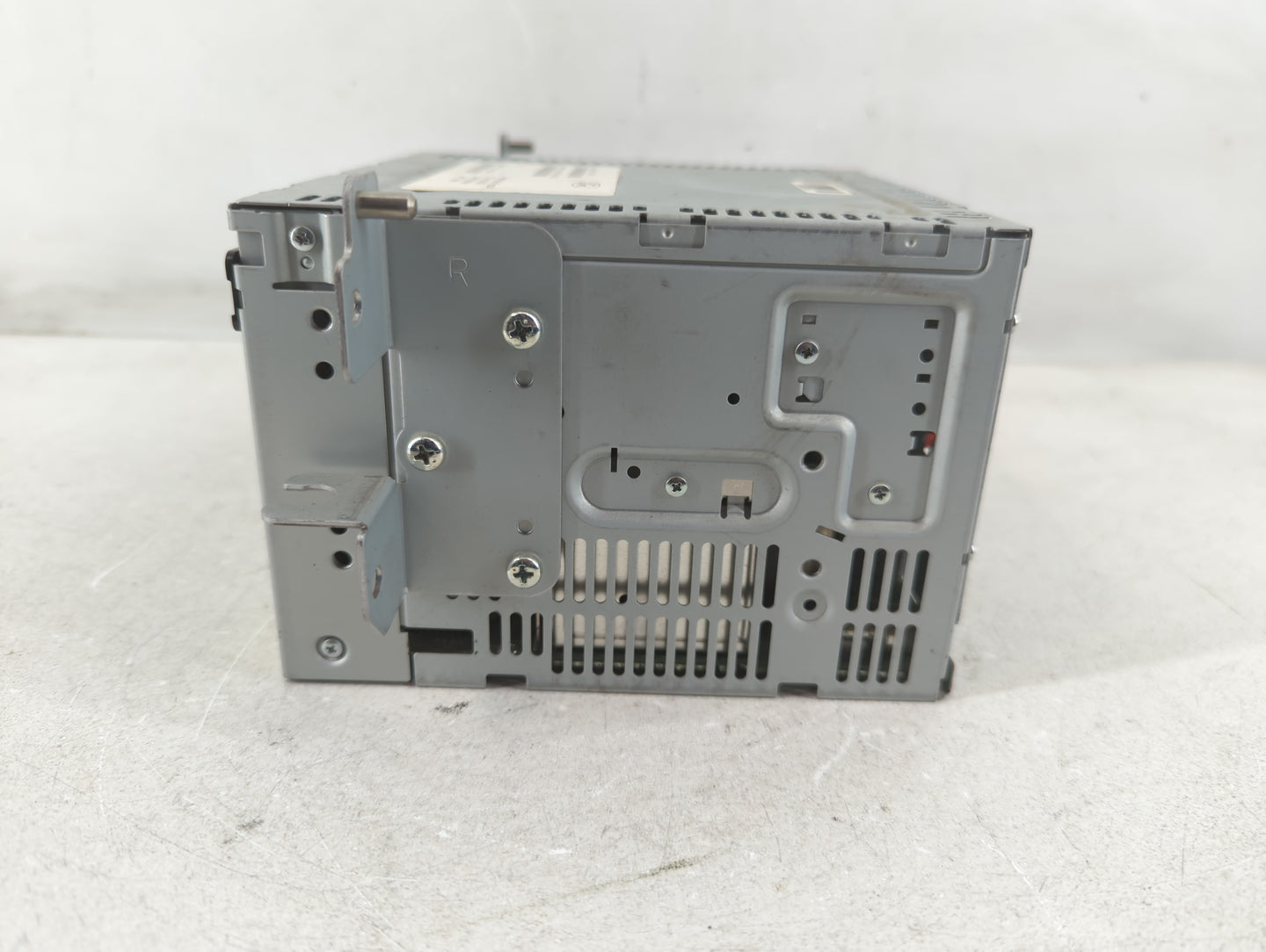 2010 Ford Fusion Radio AM FM Cd Player Receiver Replacement P/N:9E5T-19C157-AC Fits OEM Used Auto Parts - Oemusedautoparts1.