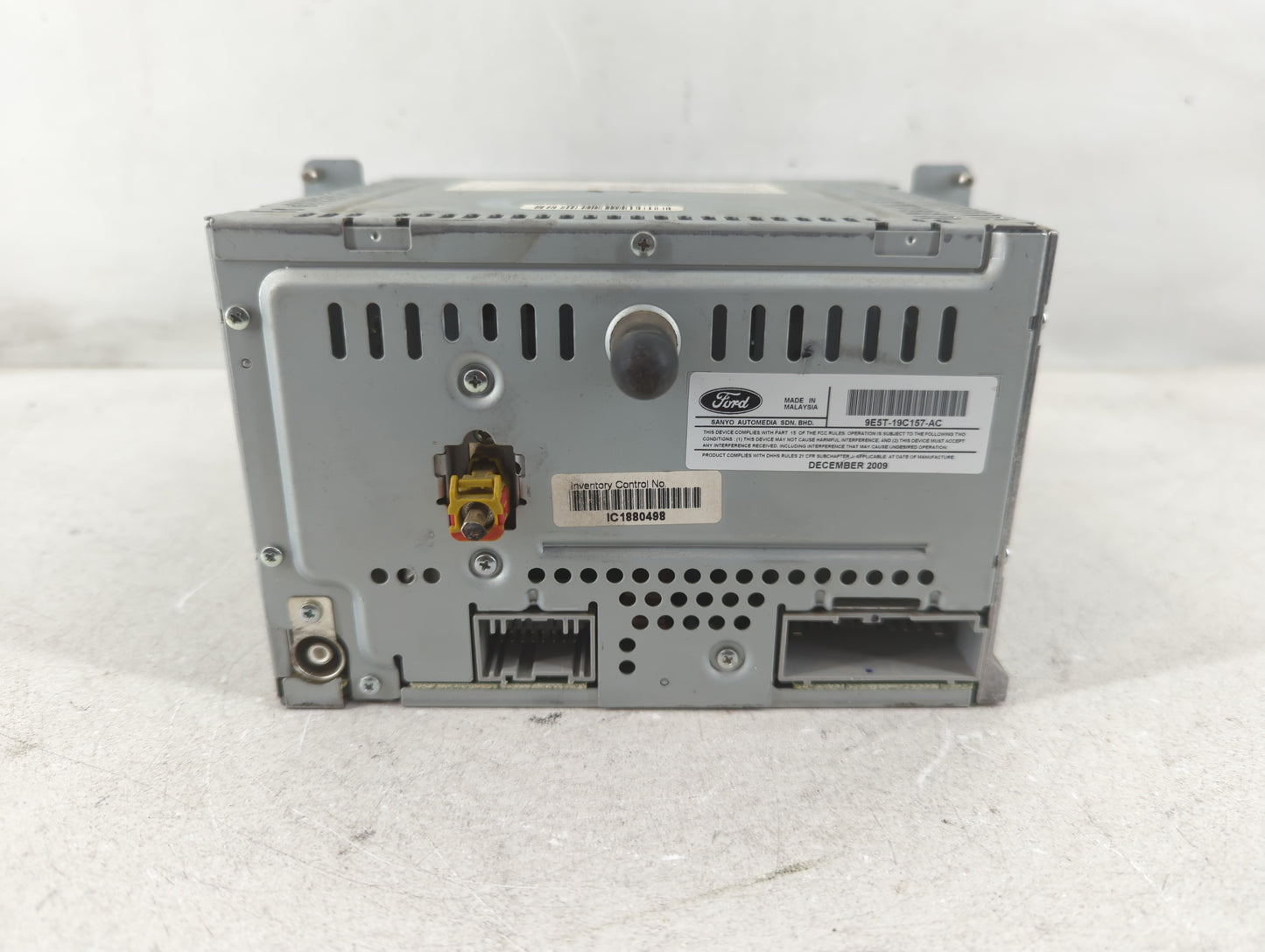 2010 Ford Fusion Radio AM FM Cd Player Receiver Replacement P/N:9E5T-19C157-AC Fits OEM Used Auto Parts - Oemusedautoparts1.