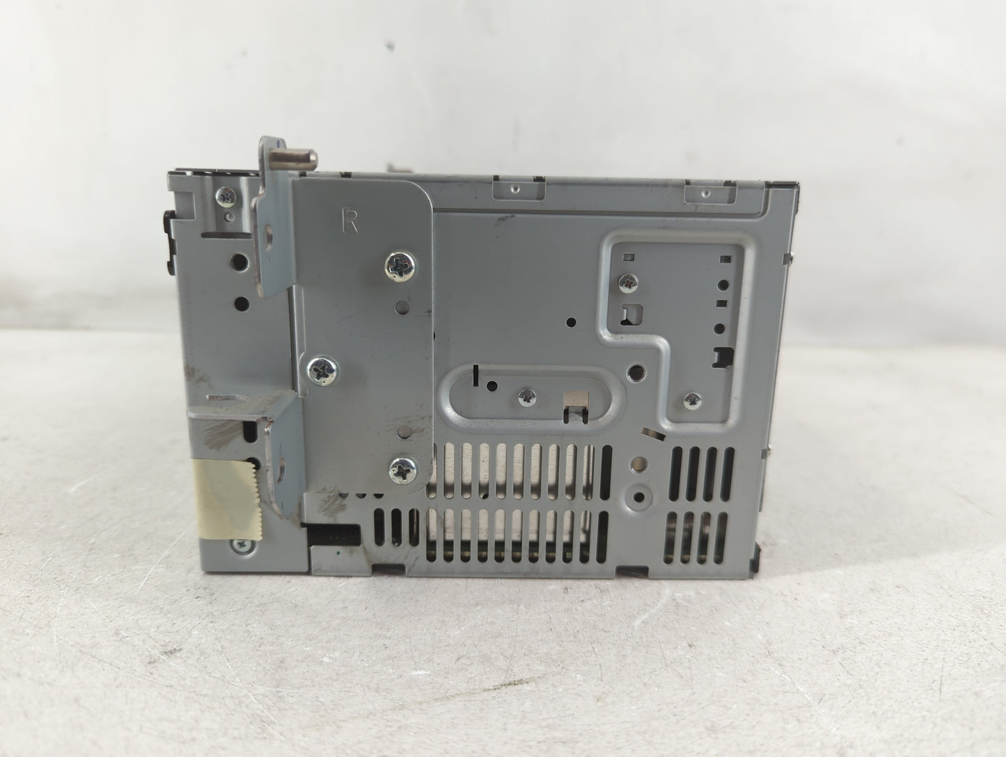2010 Ford Fusion Radio AM FM Cd Player Receiver Replacement P/N:9E5T-19C158-AC Fits OEM Used Auto Parts - Oemusedautoparts1.