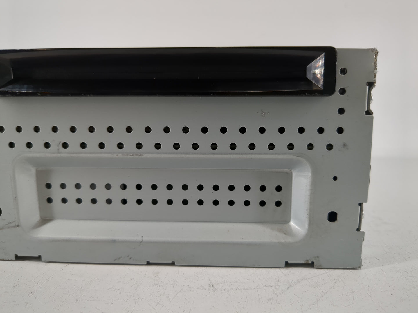 2010 Ford Fusion Radio AM FM Cd Player Receiver Replacement P/N:9E5T-19C156-DC Fits OEM Used Auto Parts - Oemusedautoparts1.