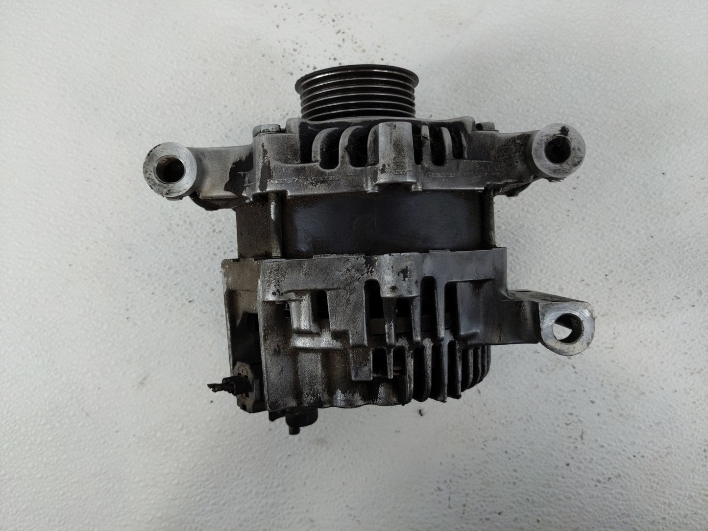 2010-2012 Ford Fusion Alternator Replacement Generator Charging Assembly Engine OEM P/N:9L8T-10300-A Fits Fits 2009 2010 201