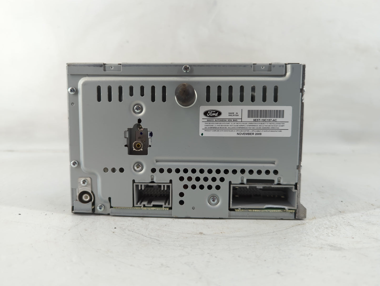 2010 Ford Fusion Radio AM FM Cd Player Receiver Replacement P/N:9E5T-19C157-AC Fits OEM Used Auto Parts - Oemusedautoparts1.