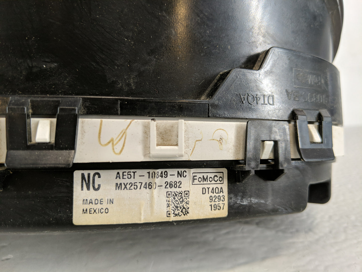 2010 Ford Fusion Instrument Cluster Speedometer Gauges P/N:AE5T-10849-NC Fits OEM Used Auto Parts - Oemusedautoparts1.com
