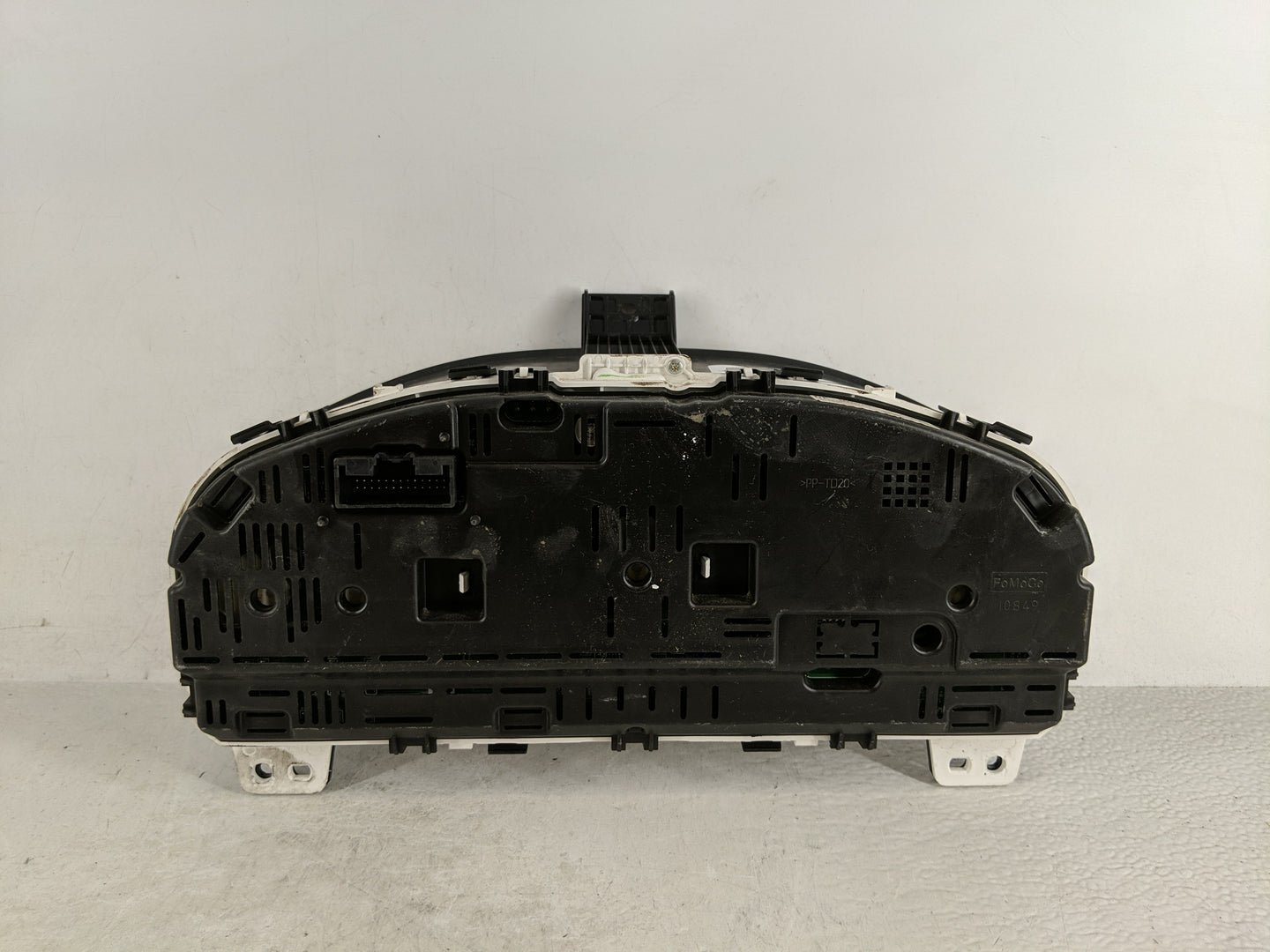 2010 Ford Fusion Instrument Cluster Speedometer Gauges P/N:AE5T-10849-NC Fits OEM Used Auto Parts - Oemusedautoparts1.com