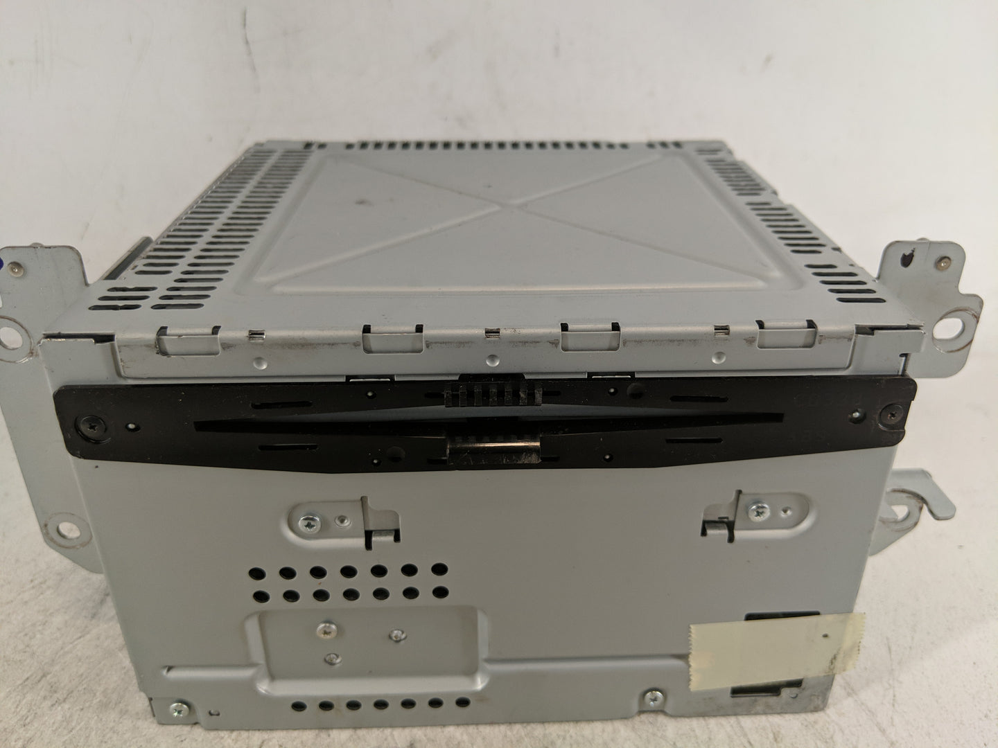 2010 Ford Fusion Radio AM FM Cd Player Receiver Replacement P/N:BE5T-19C157-AB 9E5T-18A802-AE Fits OEM Used Auto Parts - Oem