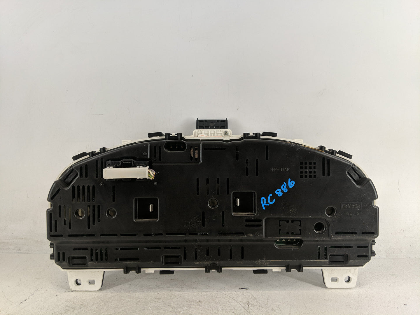 2010 Ford Fusion Instrument Cluster Speedometer Gauges P/N:AE5T-10849-RC Fits OEM Used Auto Parts - Oemusedautoparts1.com