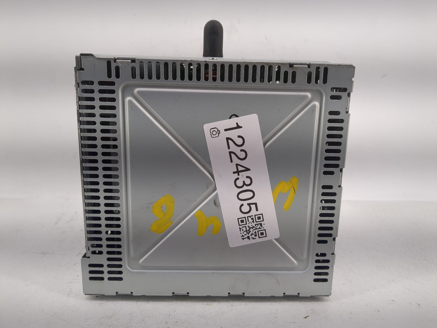 2010 Ford Fusion Radio AM FM Cd Player Receiver Replacement P/N:9E5T-19C157-AB Fits OEM Used Auto Parts - Oemusedautoparts1.