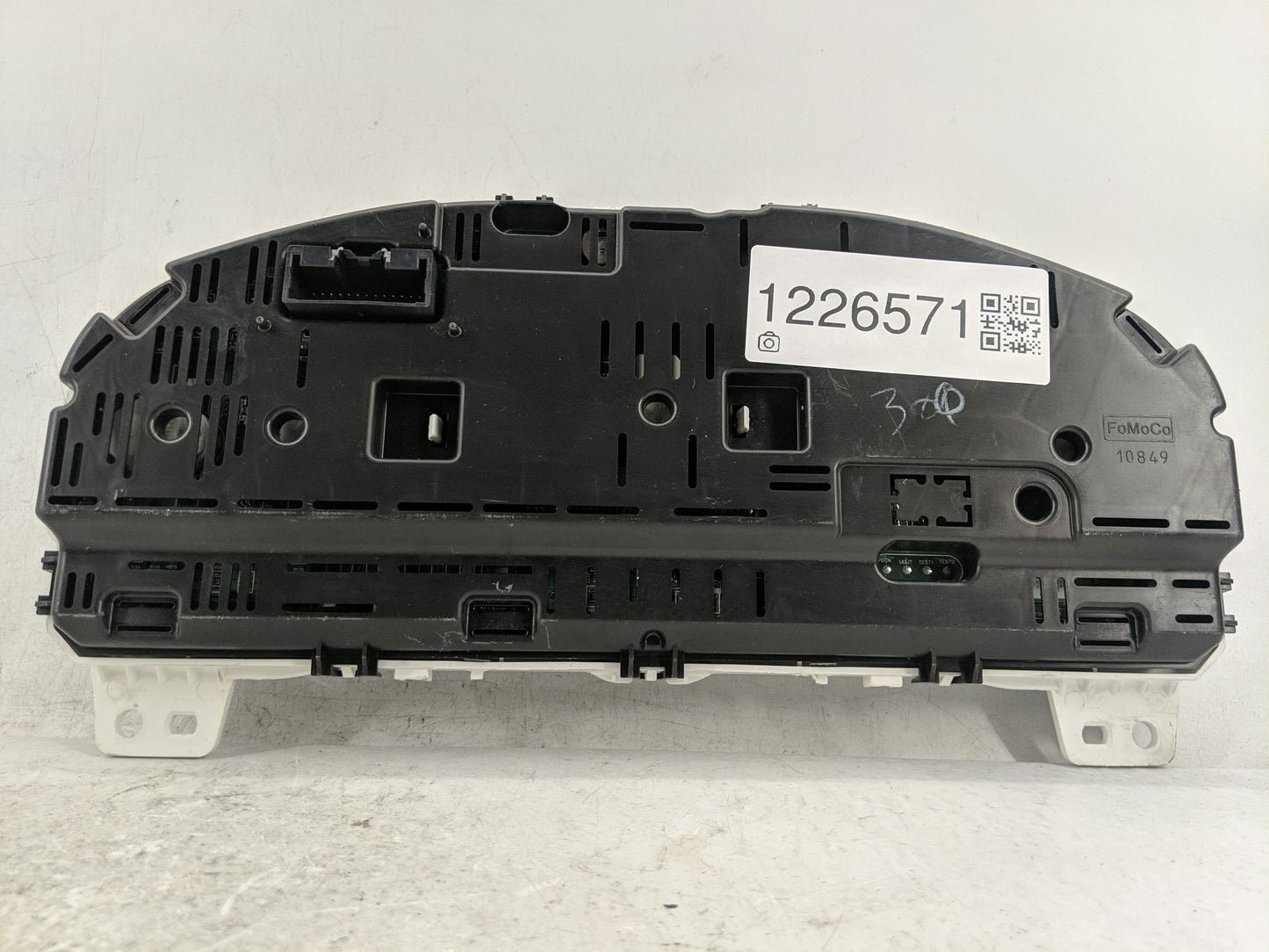 2010 Ford Fusion Instrument Cluster Speedometer Gauges P/N:AE5T-10849-NC Fits OEM Used Auto Parts - Oemusedautoparts1.com