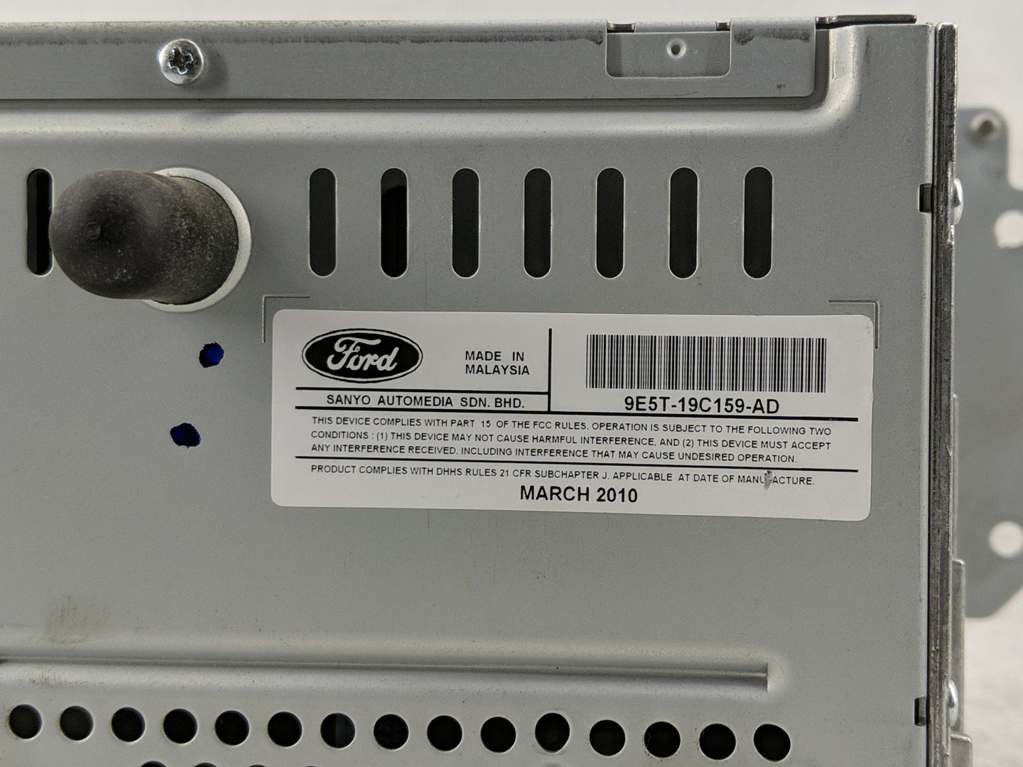 2010 Ford Fusion Radio AM FM Cd Player Receiver Replacement P/N:9E5T-19C159-AD Fits OEM Used Auto Parts - Oemusedautoparts1.