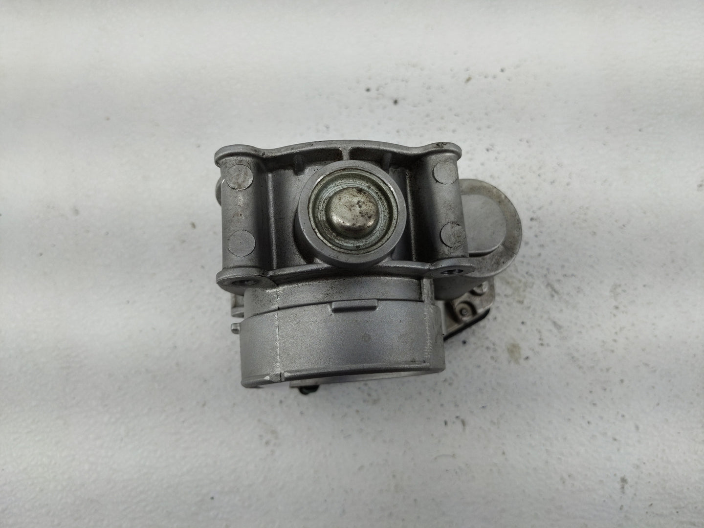 2010-2012 Ford Fusion Throttle Body Fits Fits 2009 2010 2011 2012 OEM Used Auto Parts - Oemusedautoparts1.com
