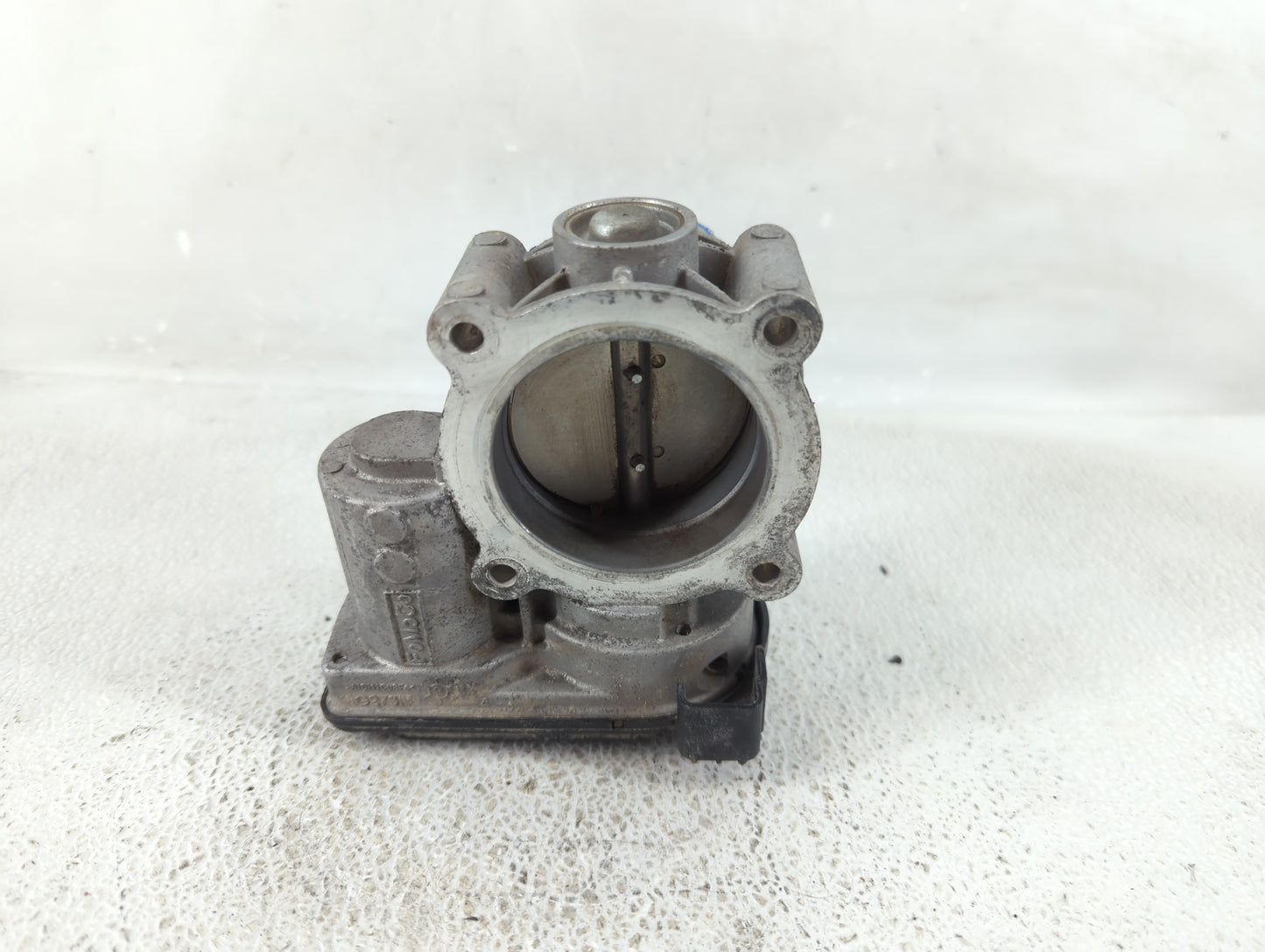 2010-2012 Ford Fusion Throttle Body P/N:9L8E-BC Fits Fits 2009 2010 2011 2012 OEM Used Auto Parts - Oemusedautoparts1.com