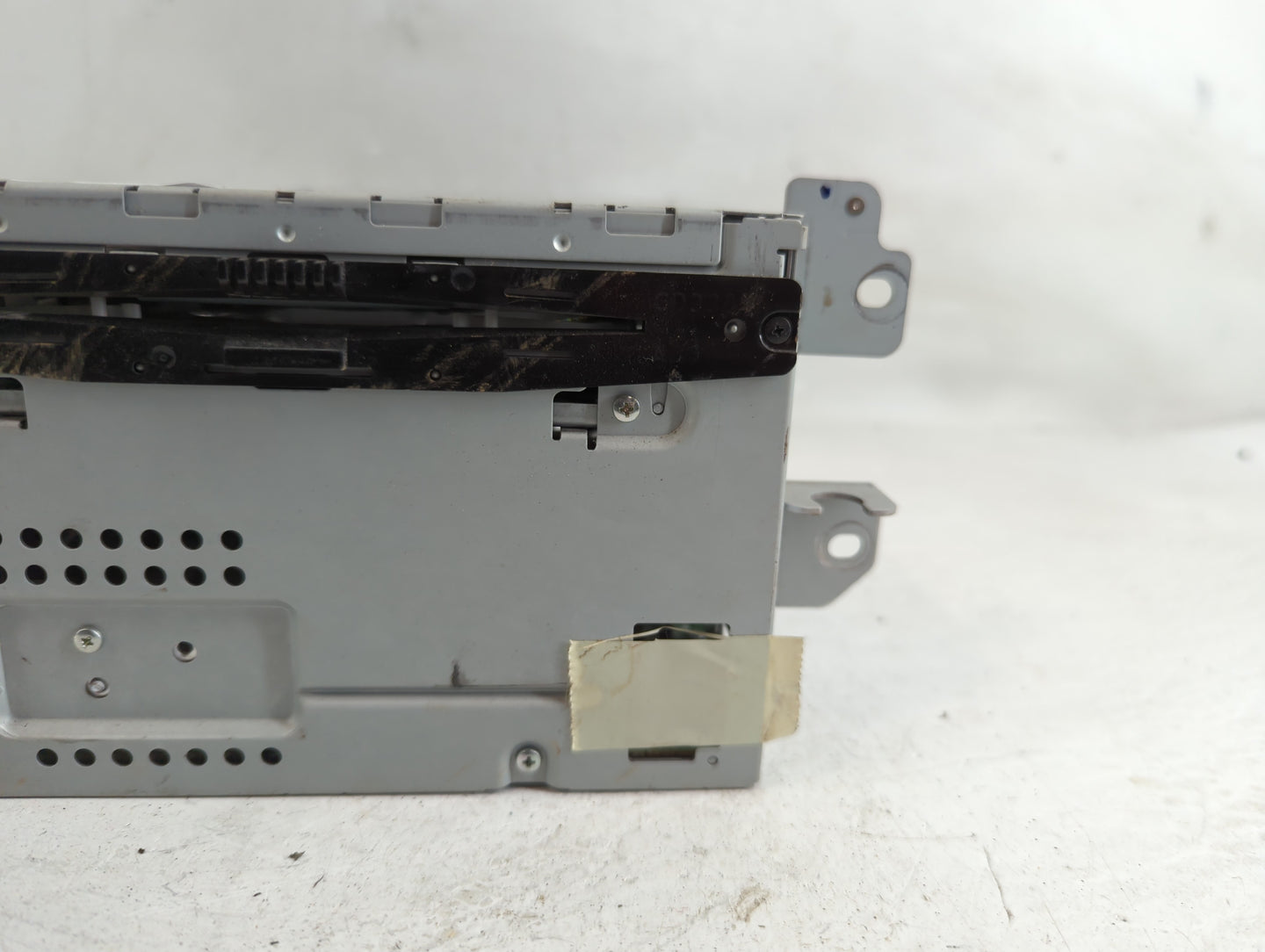 2010 Ford Fusion Radio AM FM Cd Player Receiver Replacement P/N:9E5T-19C157-AC Fits OEM Used Auto Parts - Oemusedautoparts1.