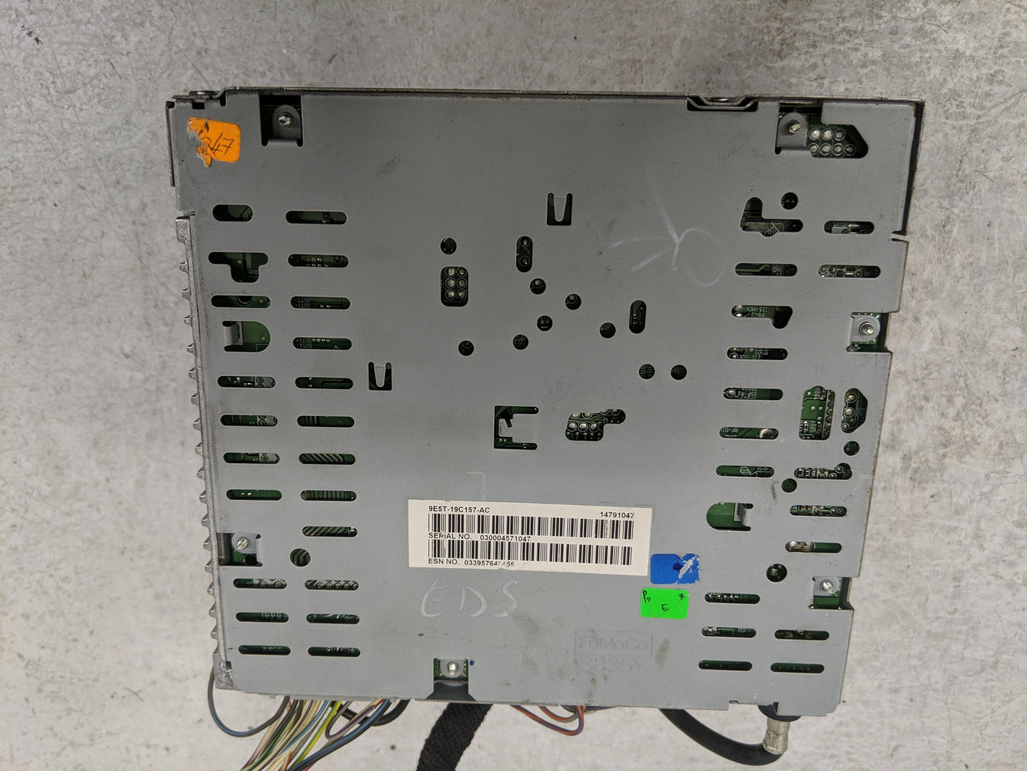 2010 Ford Fusion Radio AM FM Cd Player Receiver Replacement P/N:9E5T-19C157-AC Fits OEM Used Auto Parts - Oemusedautoparts1.